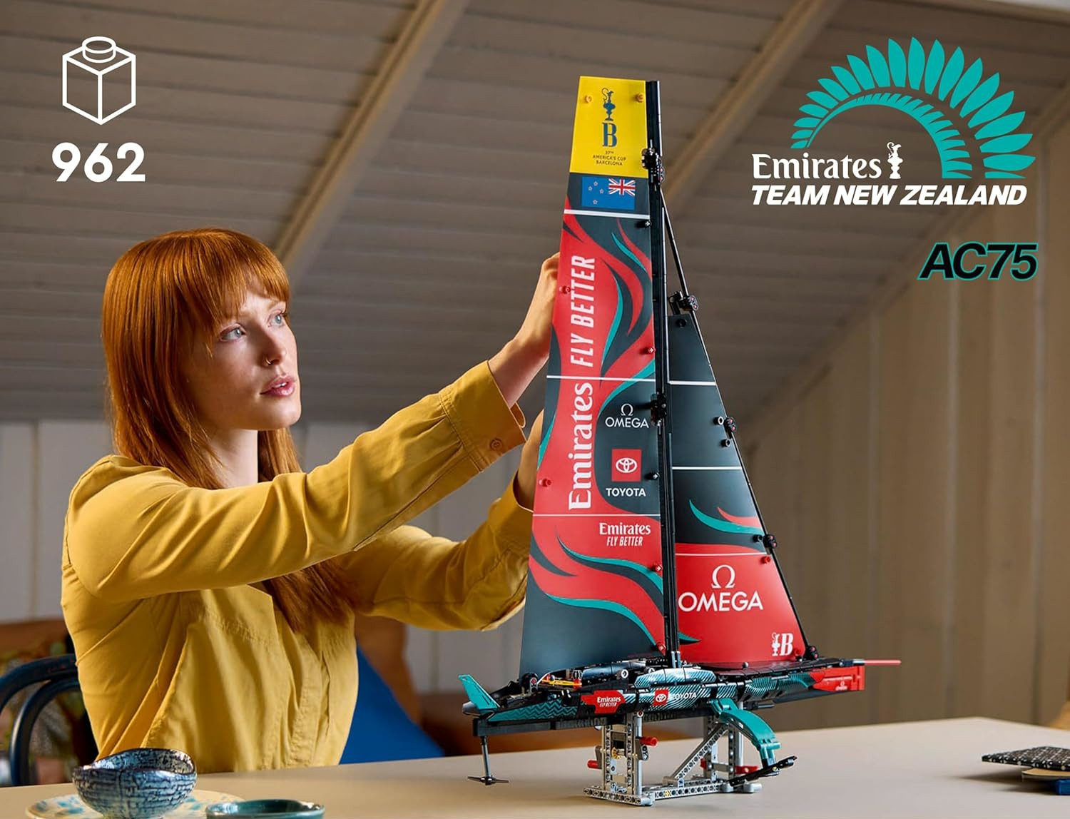 Конструктор LEGO Technic Emirates Team New Zealand 962 дет. - фото 11