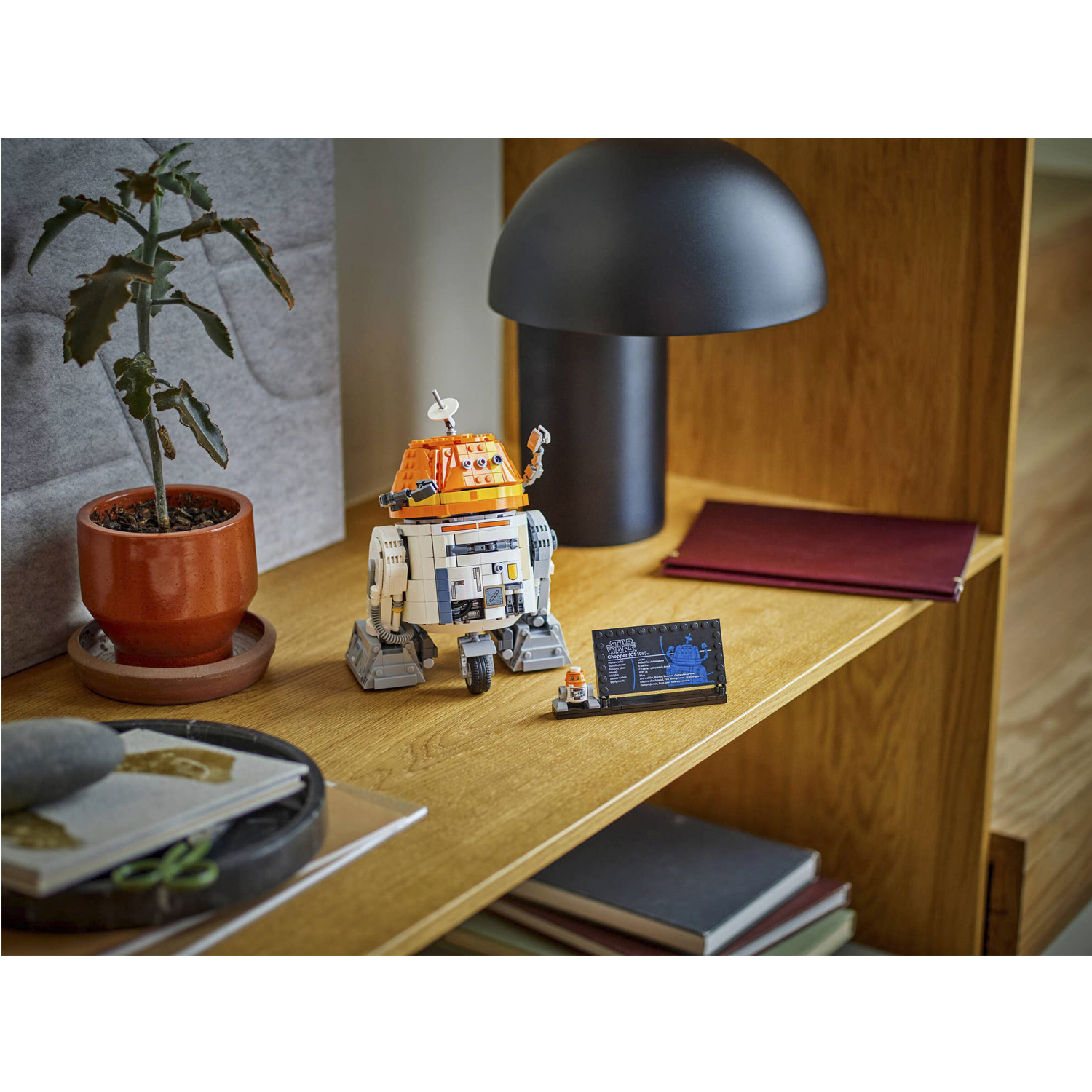 Конструктор LEGO Star Wars 1039 дет. - фото 6