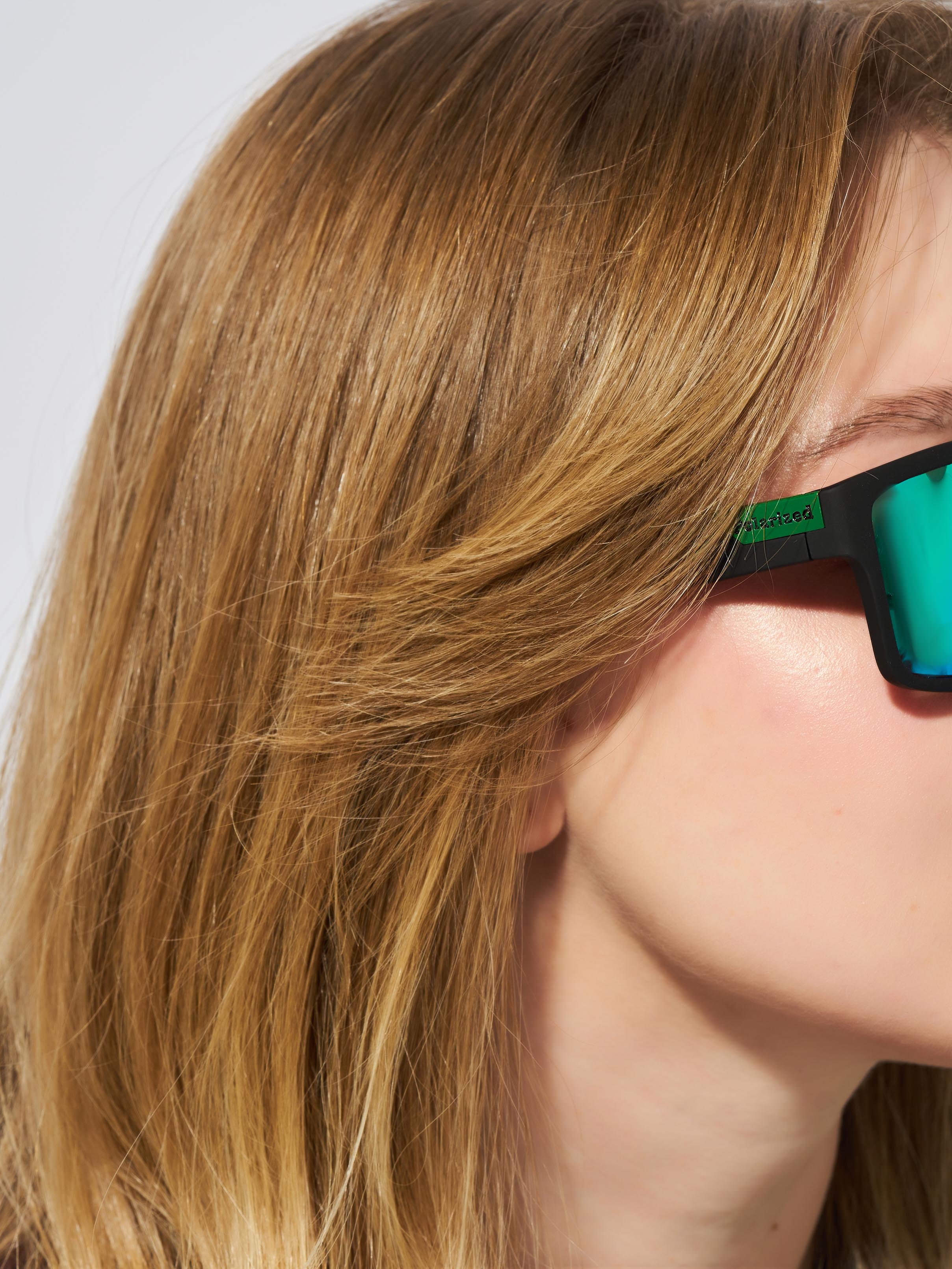 Солнцезащитные очки SUNNY GLASS O00007-2 - фото 2