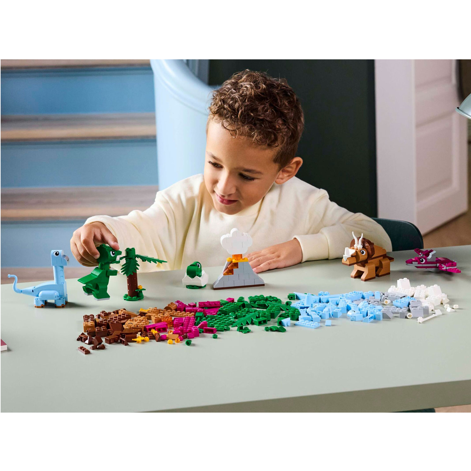 Конструктор LEGO Classic Креативные Динозавры 450 дет. - фото 8