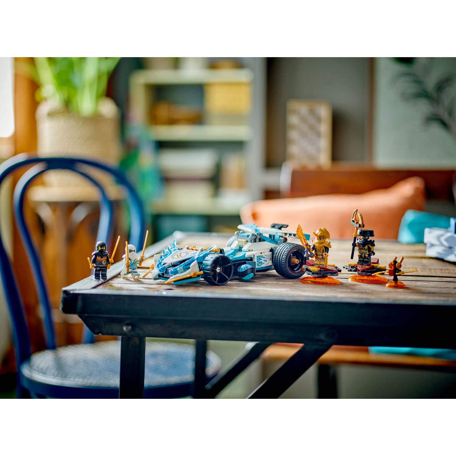 Конструктор LEGO NINJAGO Zanes Dragon Spinjitzu Car 307 дет. - фото 13