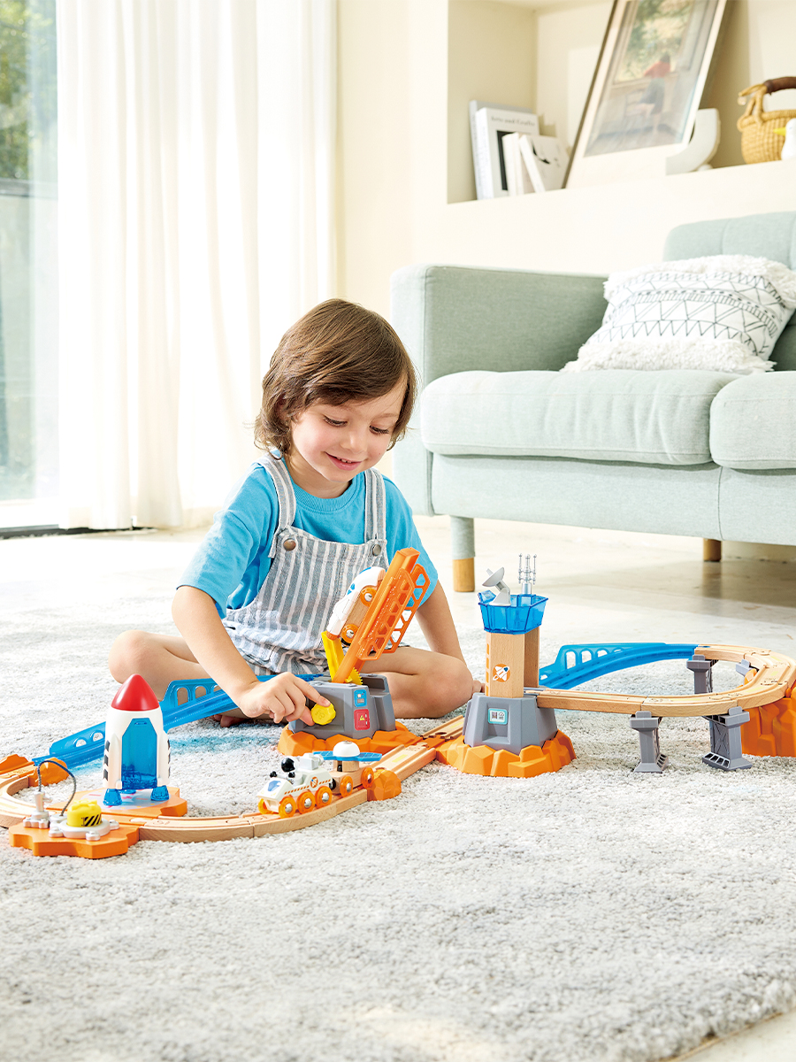 Набор железнодорожный Hape E3798_HP - фото 3