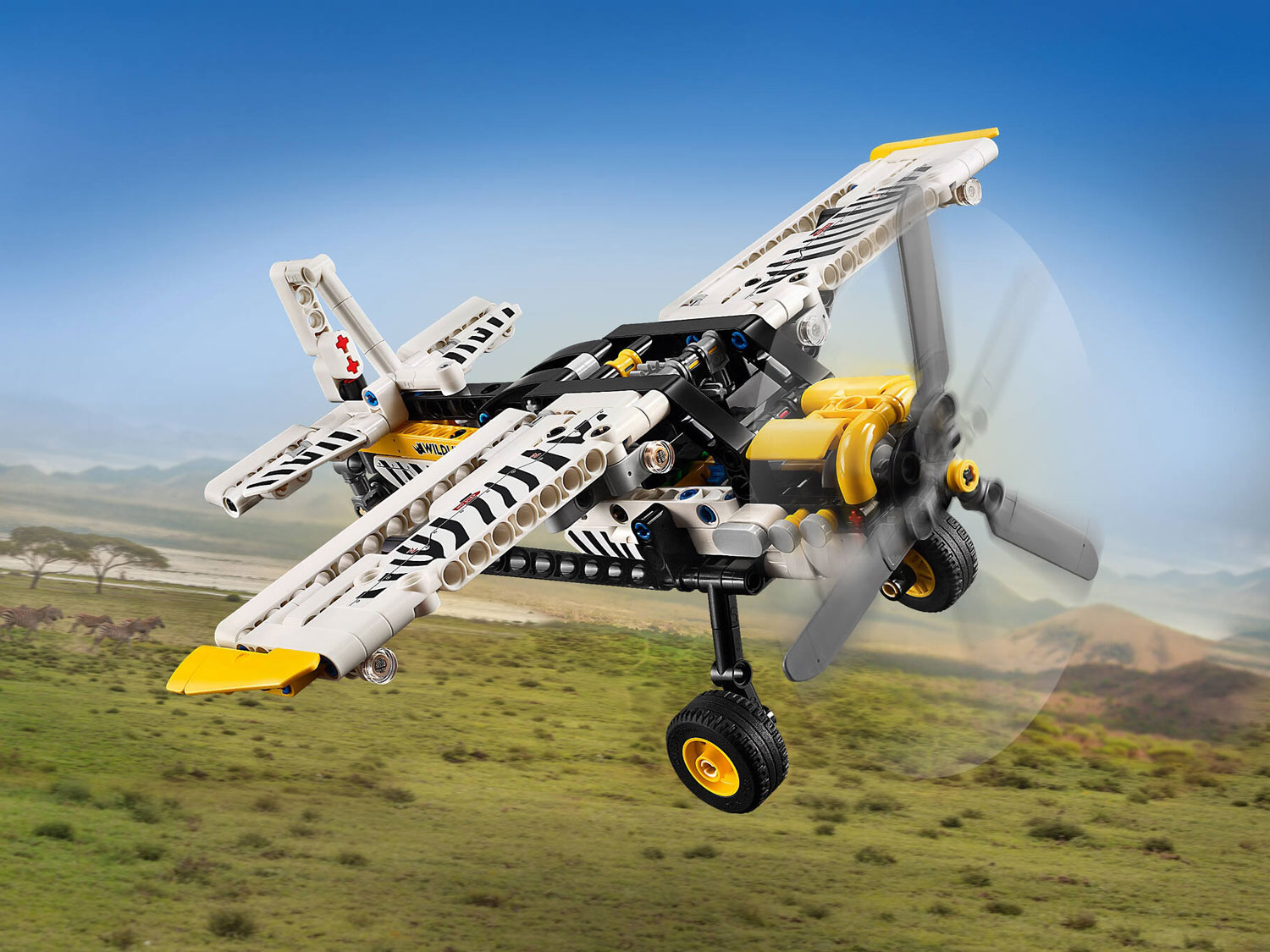 Конструктор LEGO Technic Легкомоторный самолет 42198 333 дет. - фото 11