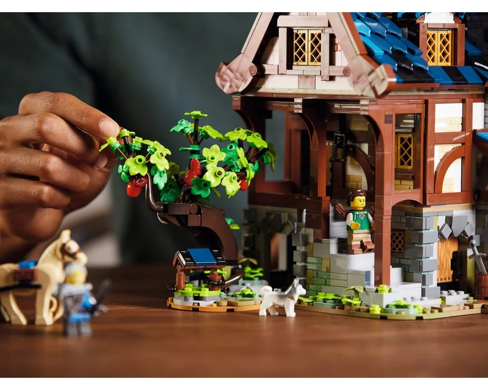Конструктор LEGO Ideas 21325 2144 дет. - фото 16