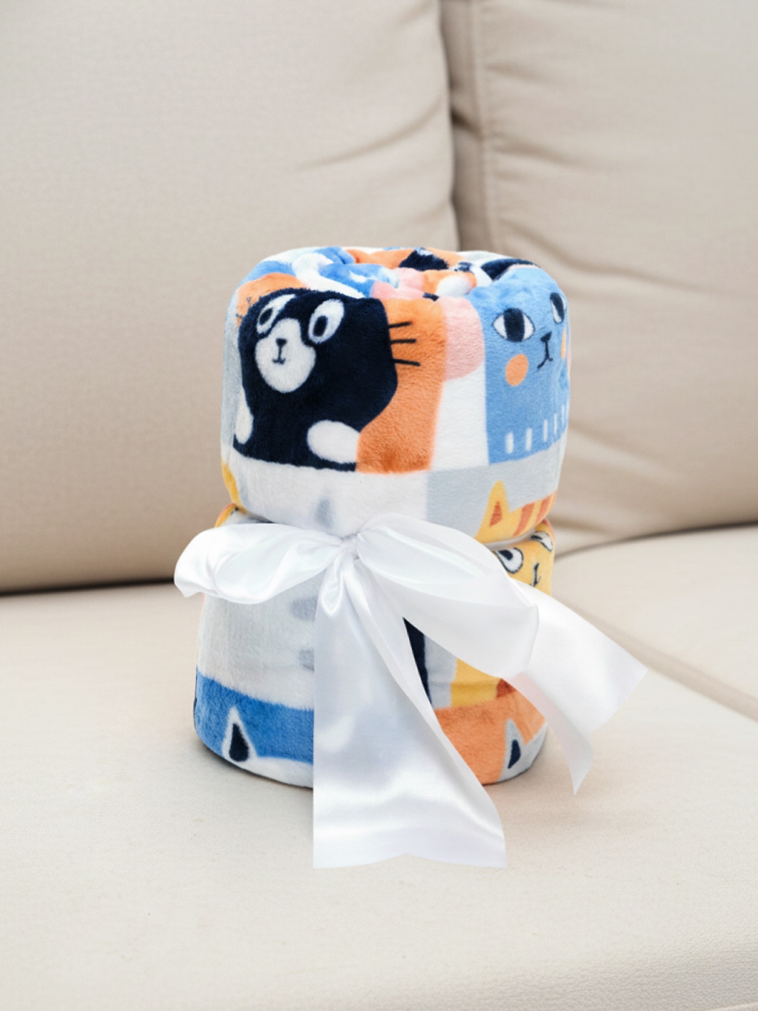 Плед Gekoko Эрмитажные коты 110 x 140 см велсофт - фото 5