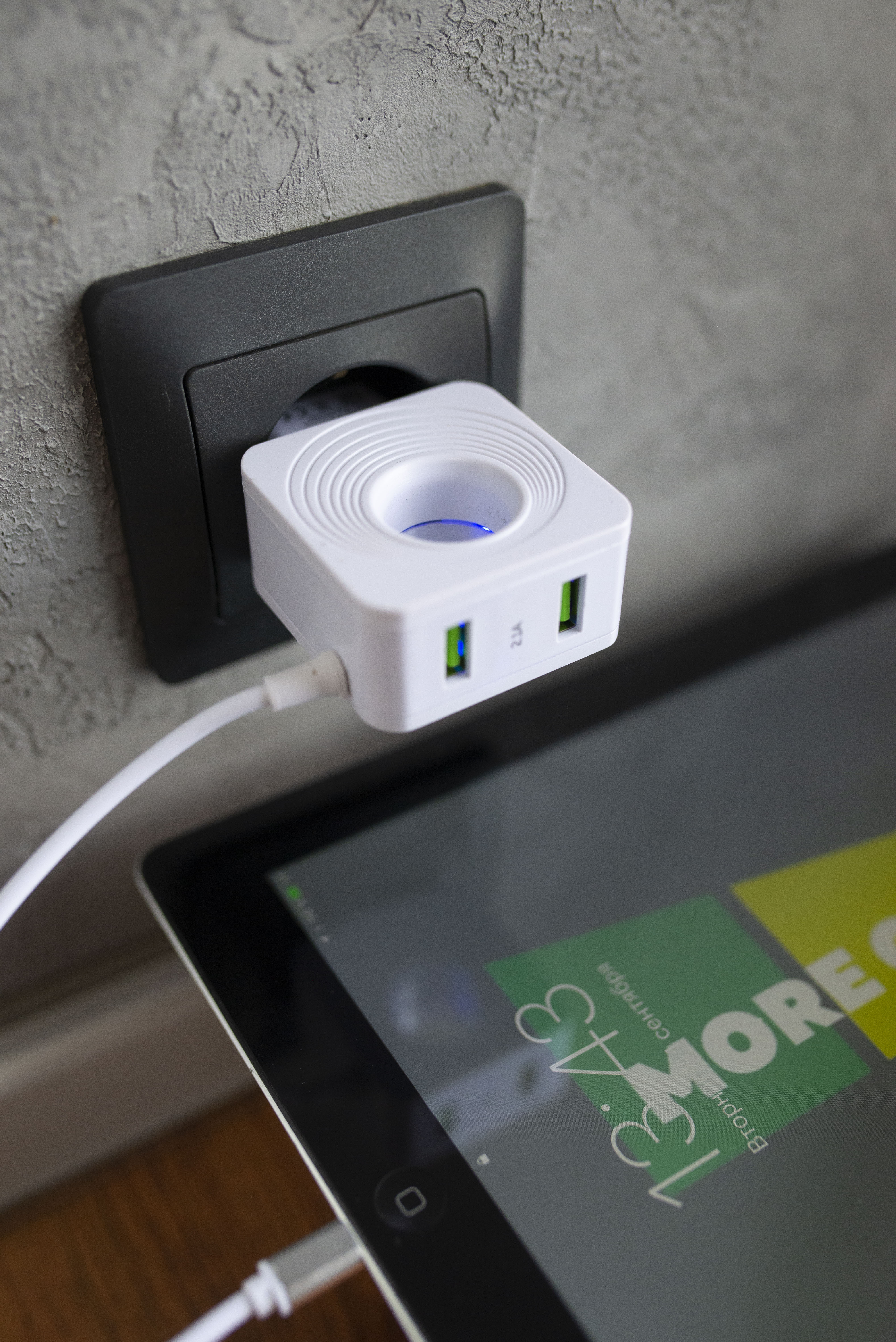 Сетевое зарядное устройство More Choice NC48i - фото 10