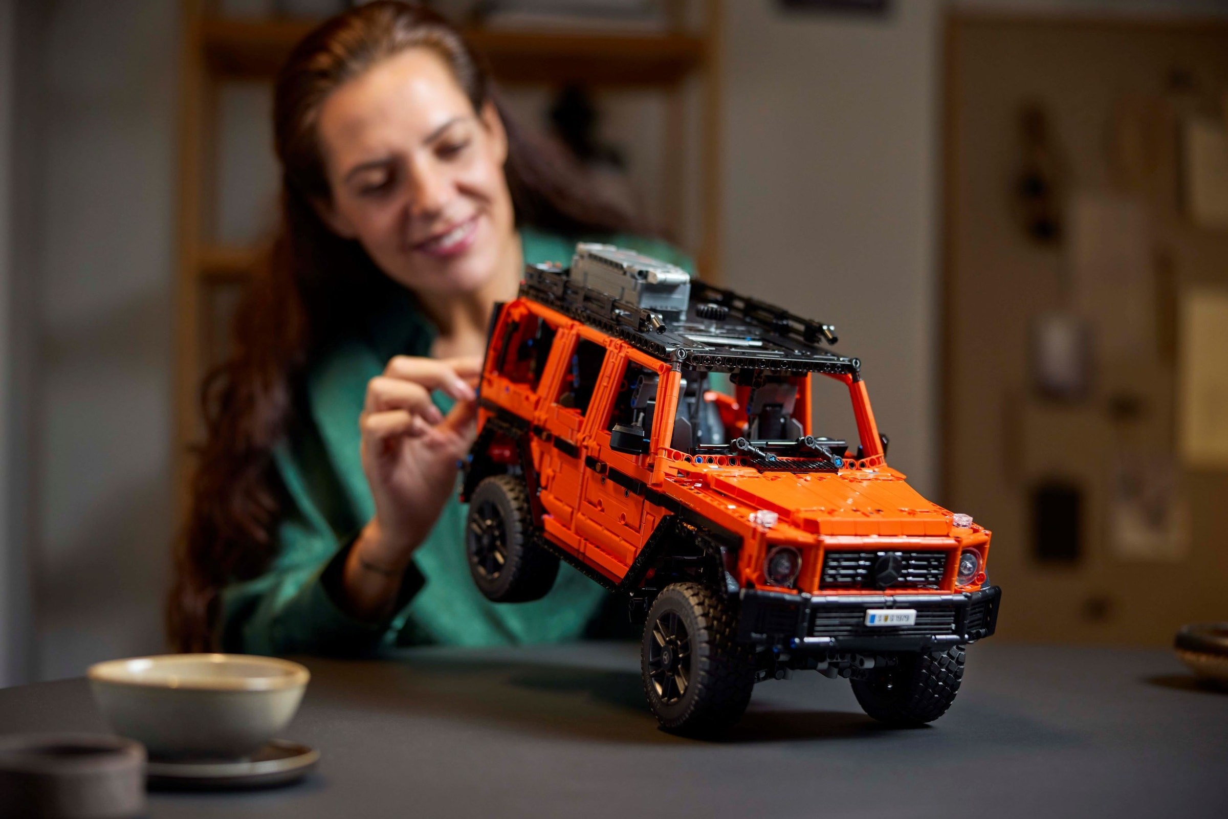 Конструктор LEGO Technic 42177 2891 дет. - фото 7
