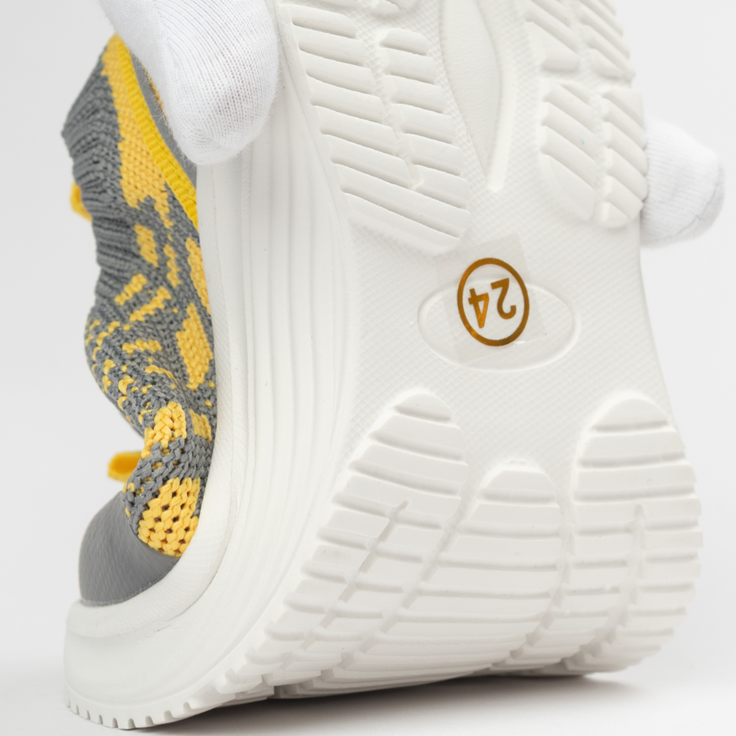 Кроссовки TikkaGo 8S02_59667_grey-yellow - фото 10