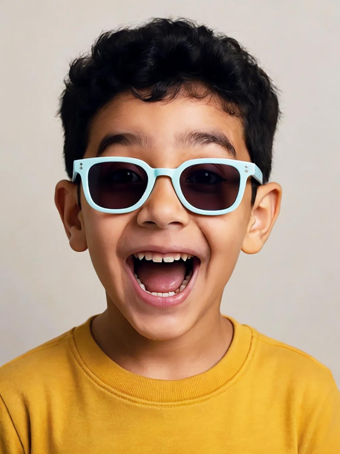 Солнцезащитные очки SUNNY GLASS O00041-1 - фото 2