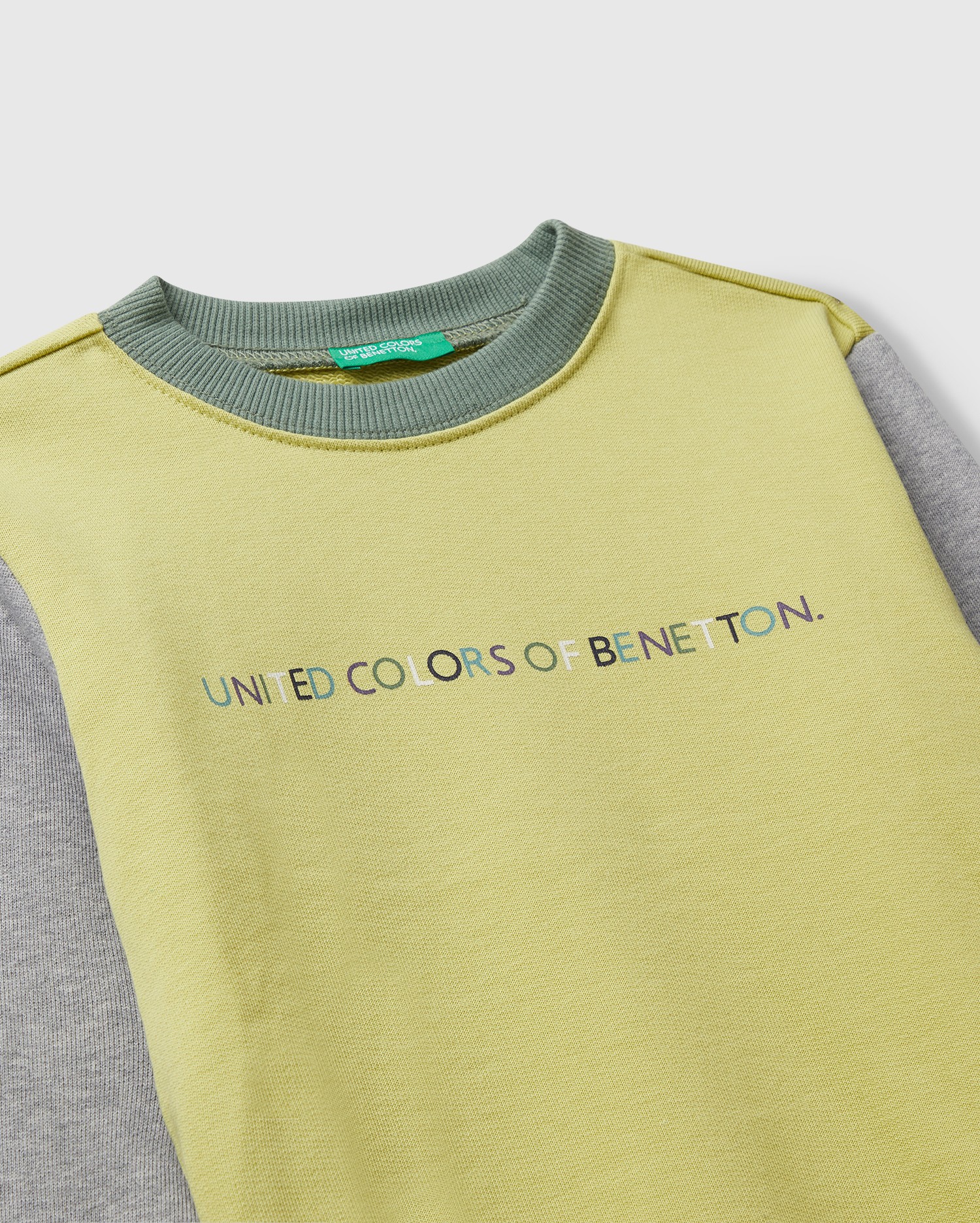 Свитшот United Colors of Benetton 25A_3J70G10JY_902 - фото 3