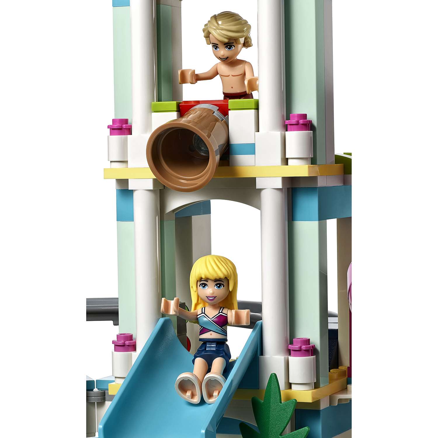 Конструктор LEGO Friends Курорт Хартлейк-Сити блочный - фото 11
