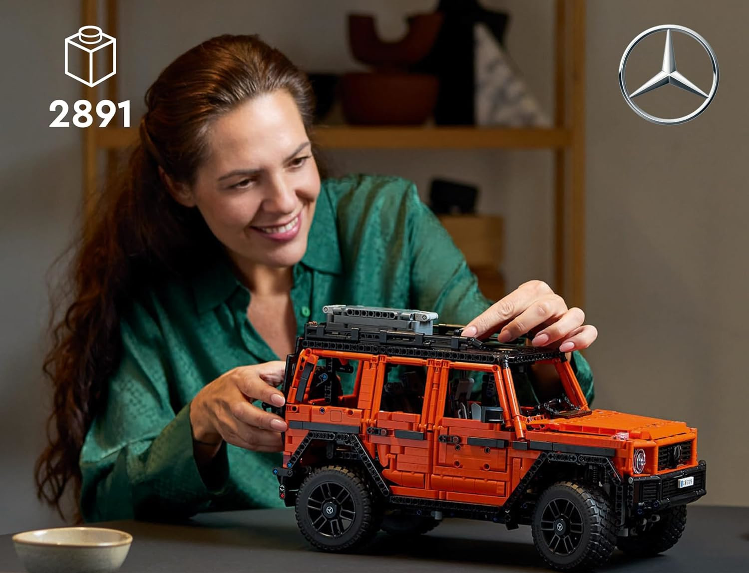 Конструктор LEGO Technic Mercedes-Benz G500 2891 дет. - фото 11
