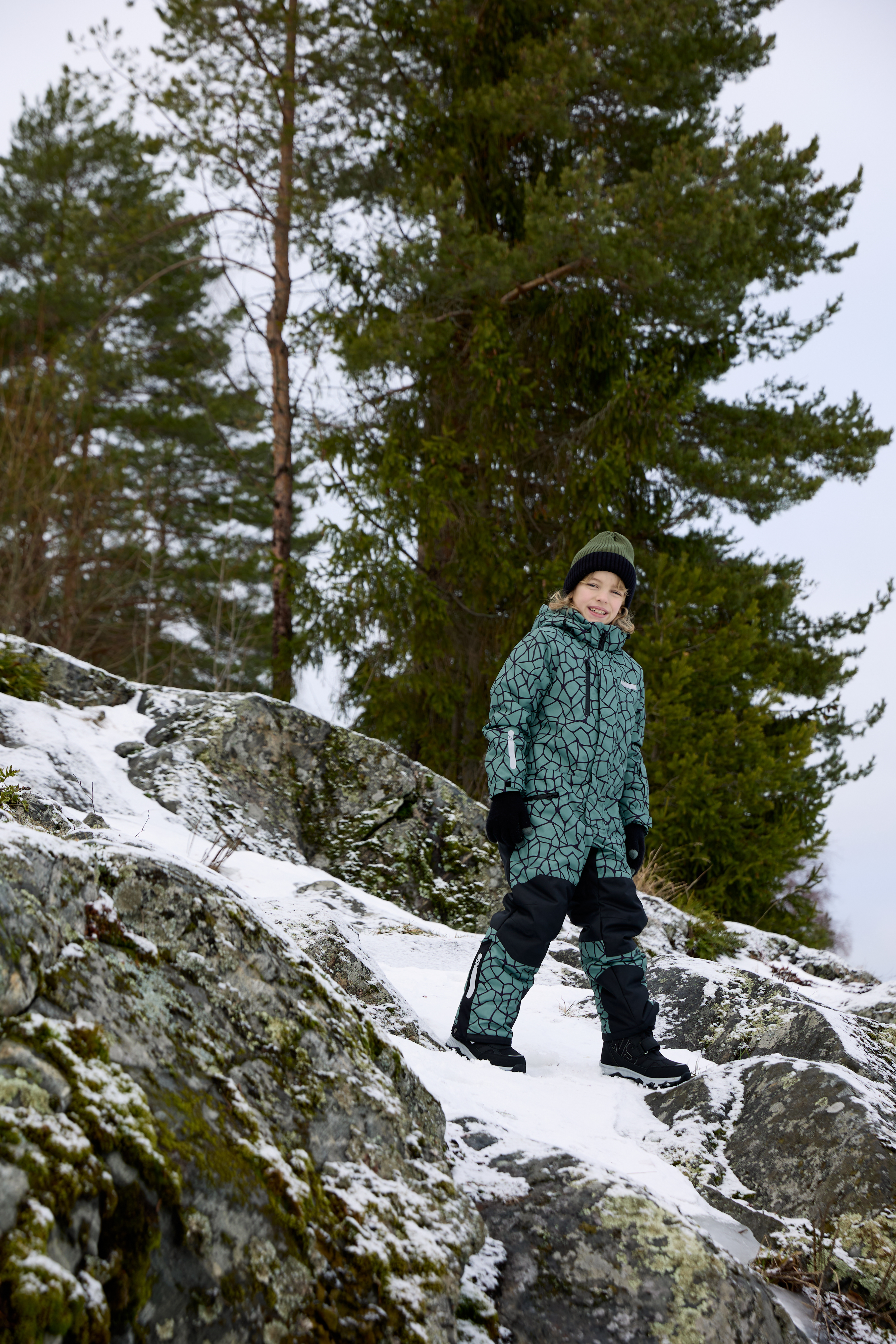 Комбинезон NIKASTYLE 8з2125 полынь/черный - фото 22