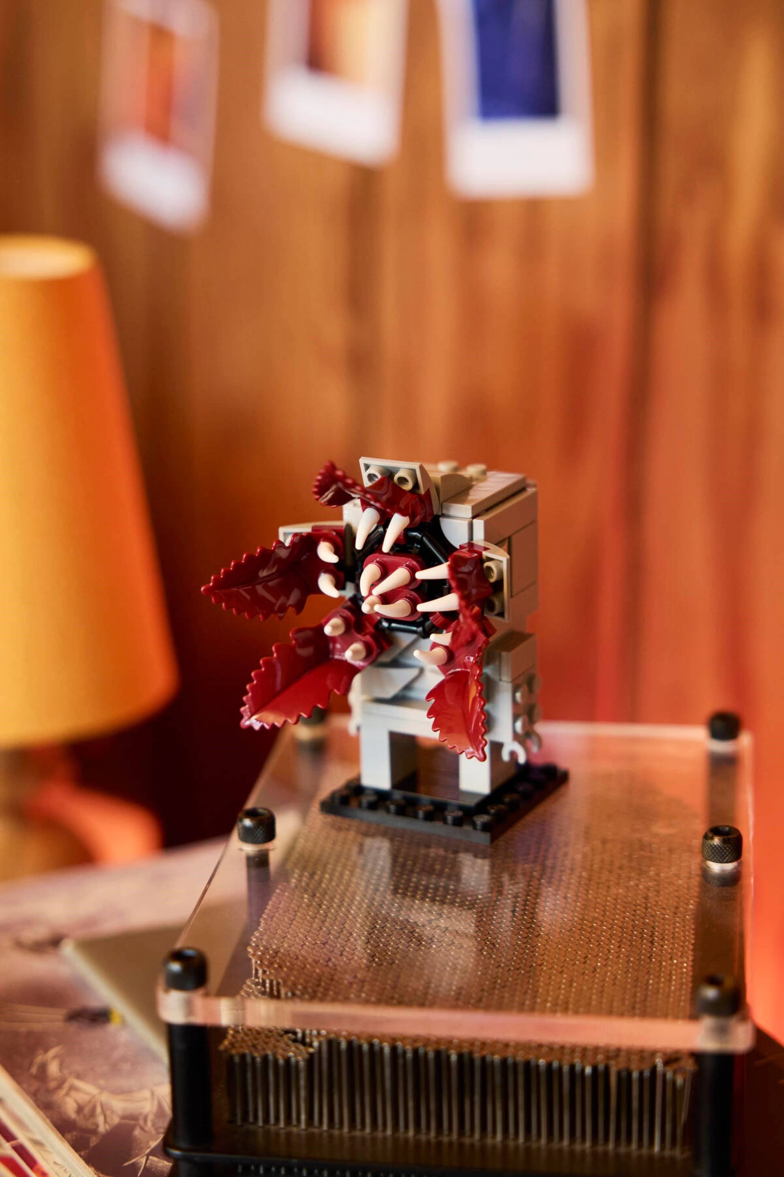 Конструктор LEGO BrickHeadz 40879 584 дет. - фото 6