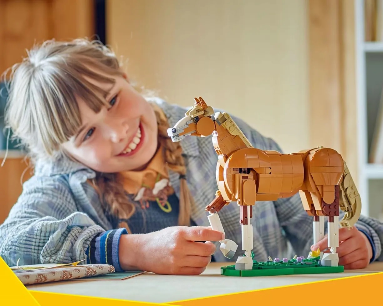 Конструктор LEGO Creator Прекрасная лошадь 3 в 1 685 дет. - фото 5