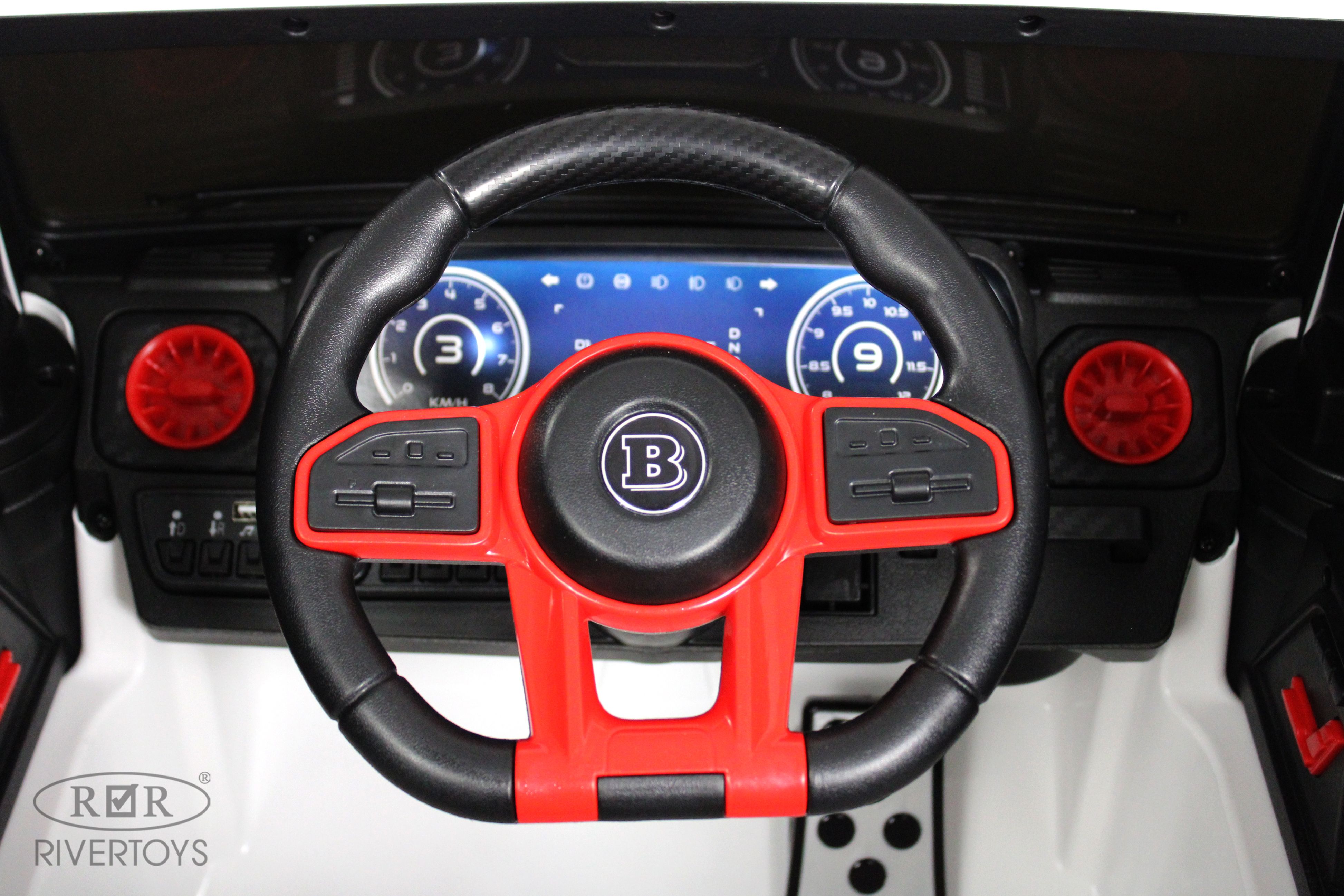 Электромобиль RIVERTOYS Mercedes Z999ZZ-WHITE С пультом ДУ - фото 15