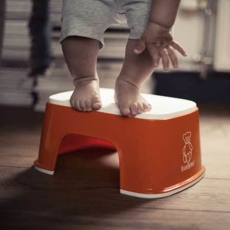 Стульчик-подставка BabyBjorn Safe Step