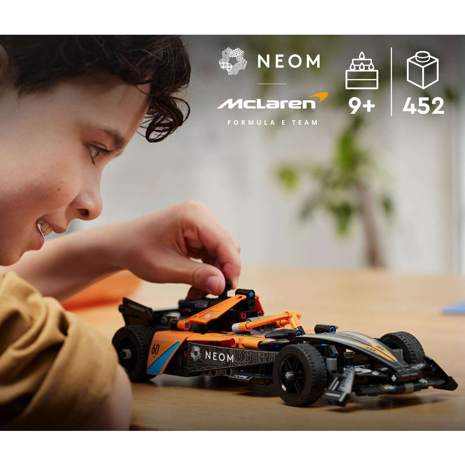 Конструктор LEGO Technic McLaren Formula E Race Car блочный - фото 11