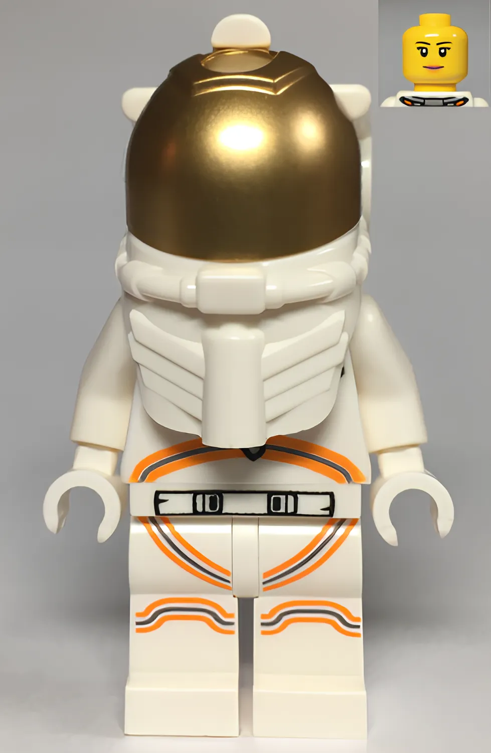 Фигурка LEGO Astronaut Female - фото 1