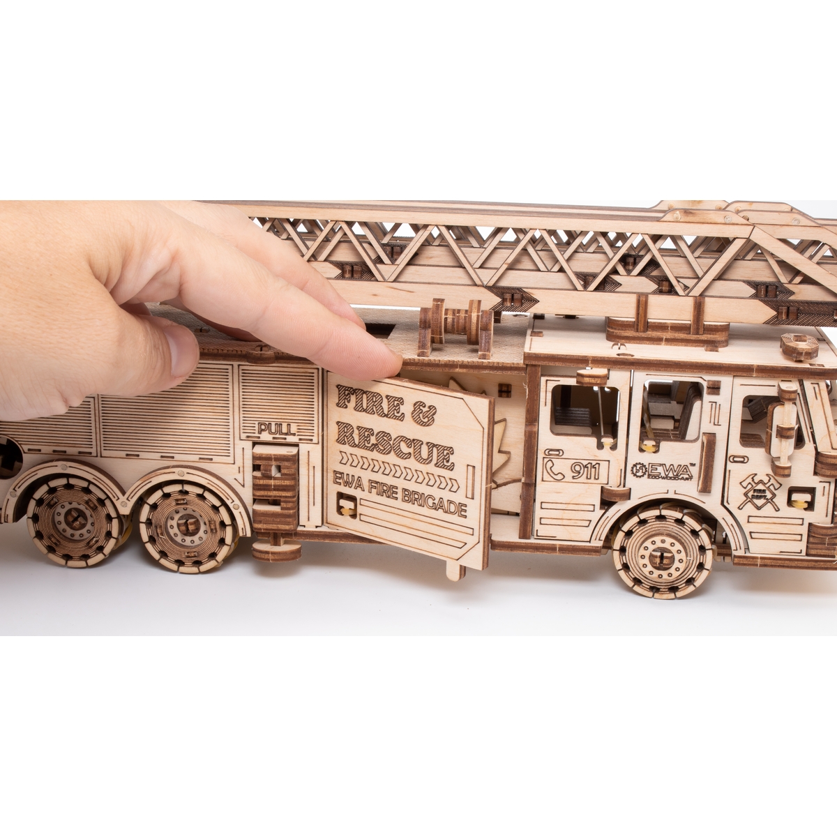 Конструктор Eco Wood Art Пожарная машина деревянный 439 дет. - фото 15