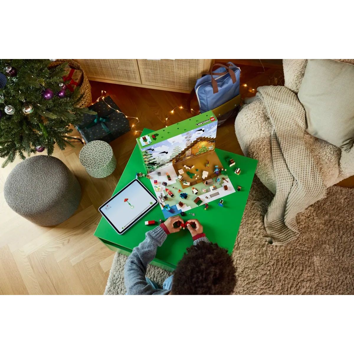 Конструктор LEGO Minecraft Рождественский календарь 300 дет. - фото 7