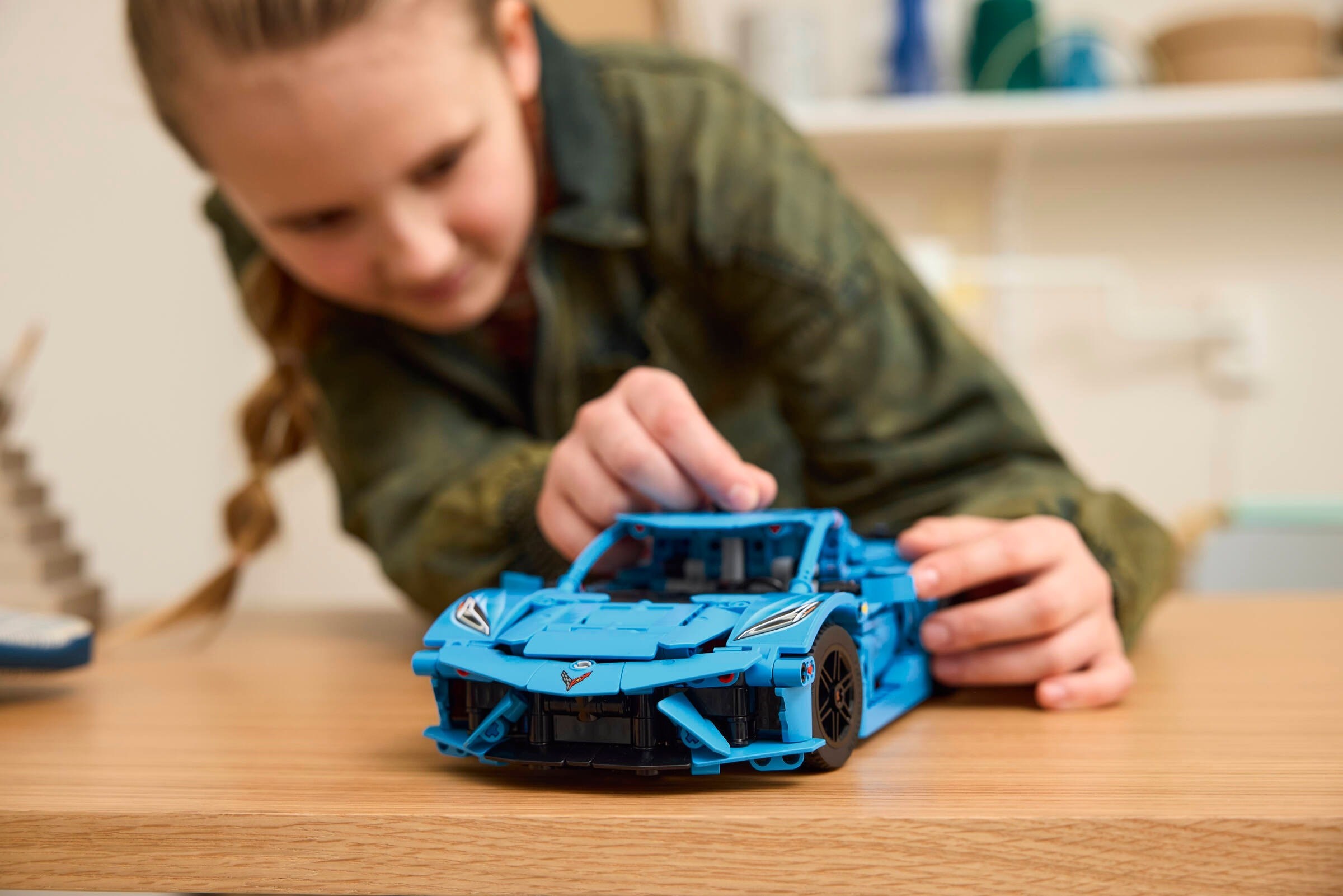 Конструктор LEGO Technic 42217 732 дет. - фото 6