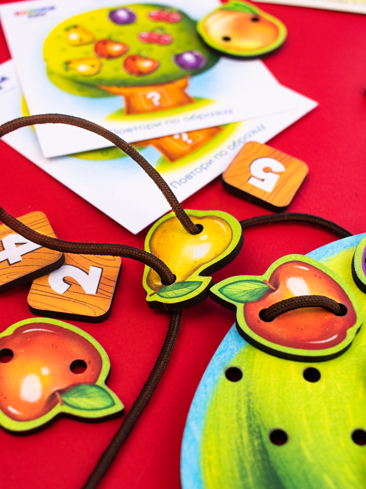 Игрушка Raduga Kids шнуровка - фото 9