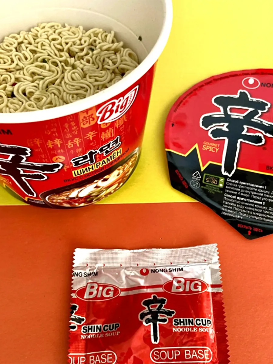 Лапша быстрого приготовления Nongshim морепродукты - фото 2
