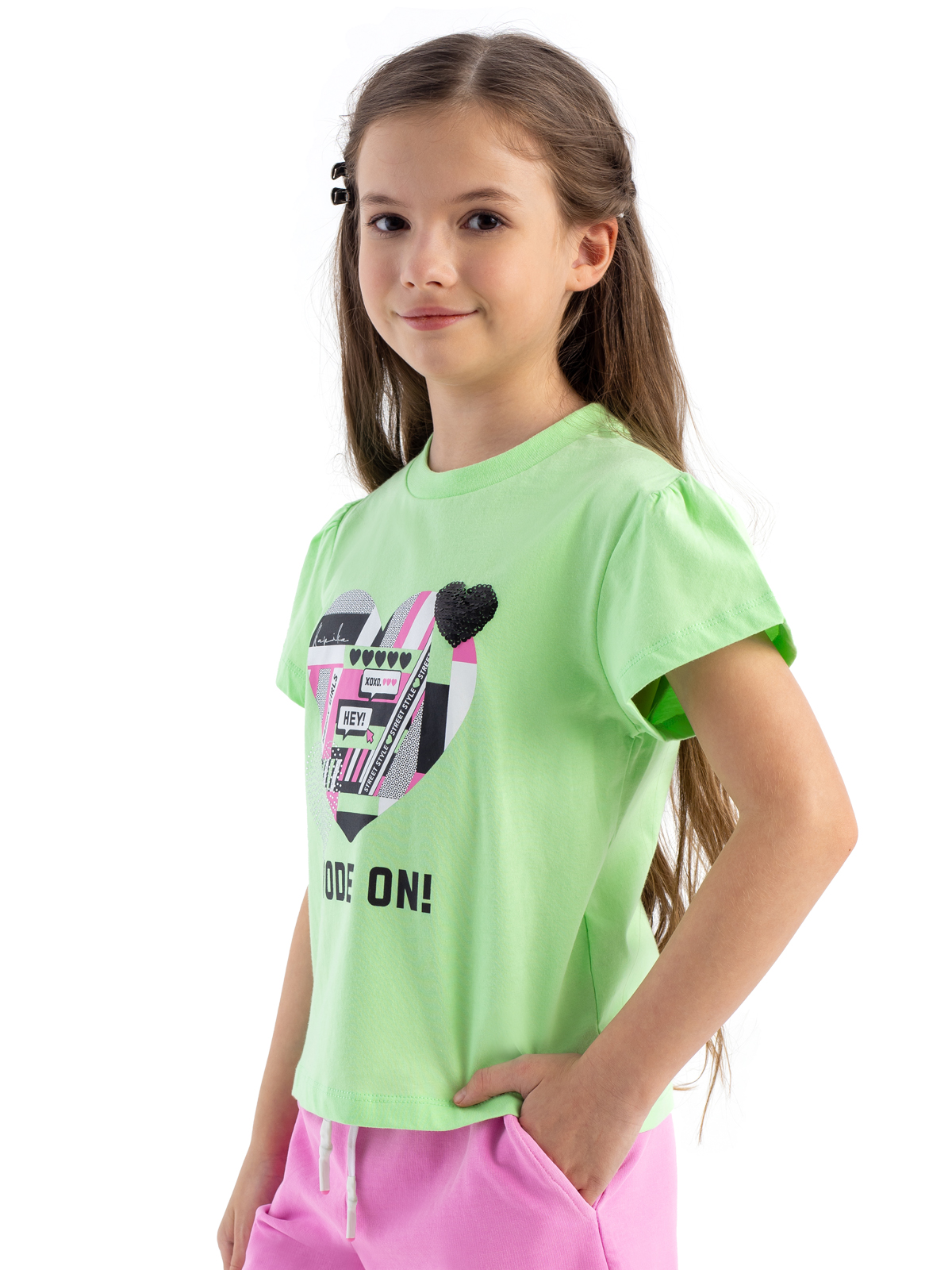 Изображение товара Футболка Kapika 116 Неоново-зелёная с рукавами-фонариками и стразами