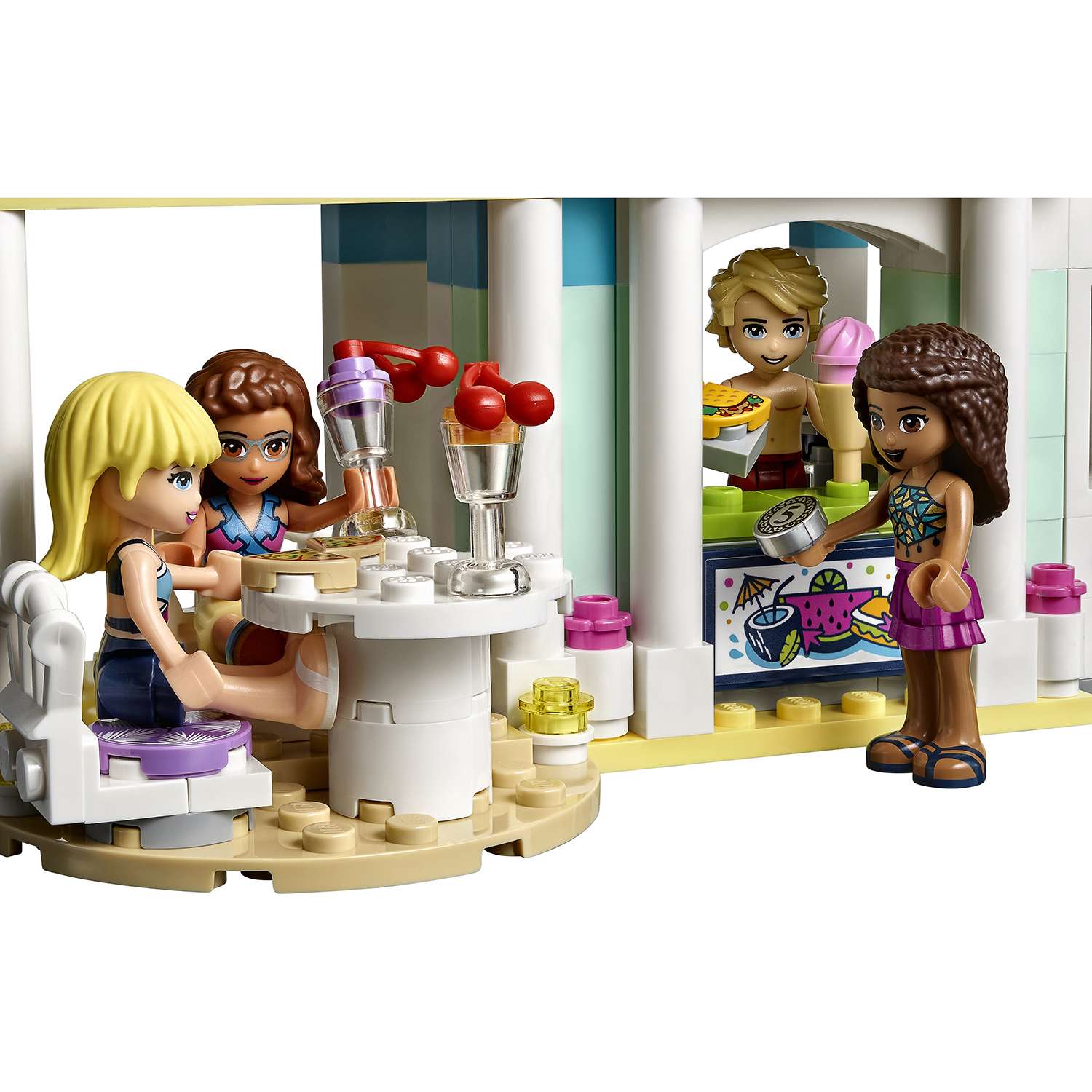 Конструктор LEGO Friends Курорт Хартлейк-Сити блочный - фото 12