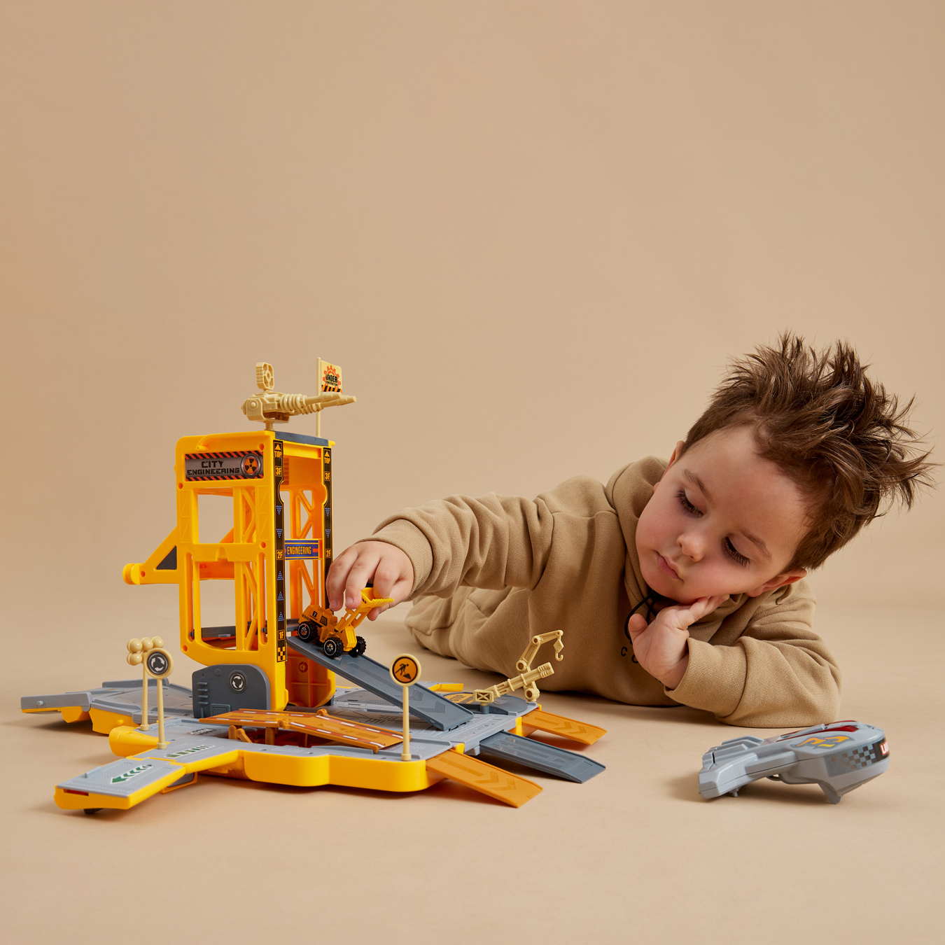 Игровой набор Happy Baby грузовик-станция 331886_orange - фото 12