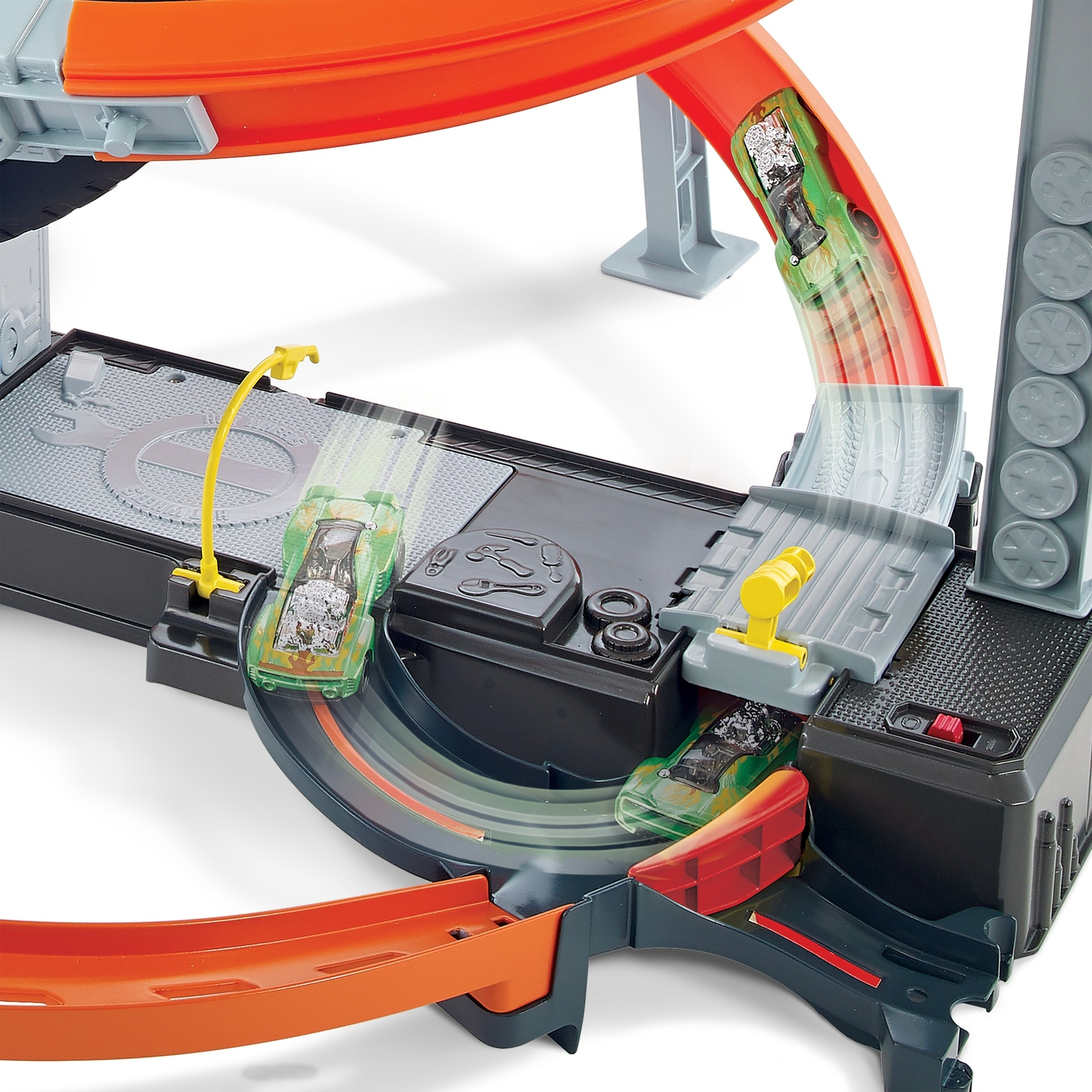 Трек Hot Wheels Шиномонтажная мастерская GJL16 - фото 7