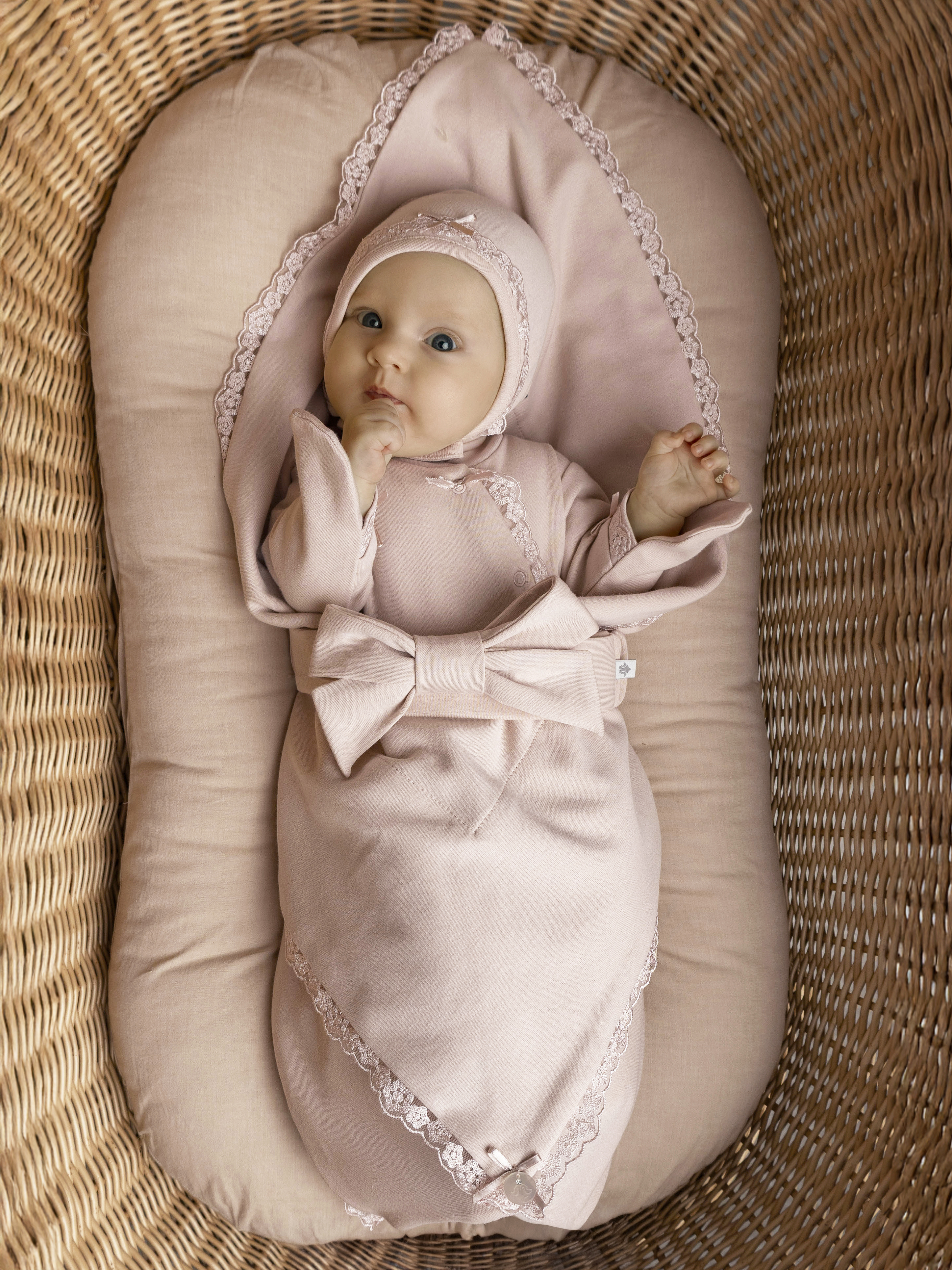 Конверт на выписку НаследникЪ Выжанова в кроватку в коляску Трансформер розовый - фото 1