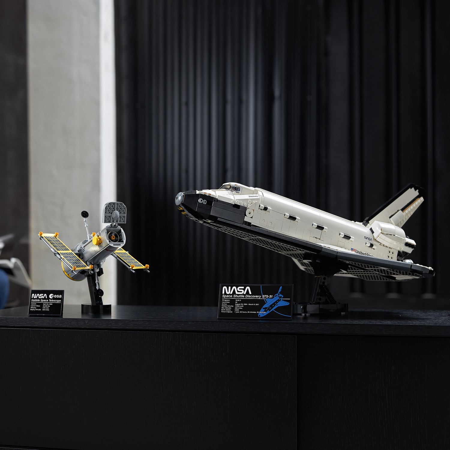 Конструктор LEGO Icons Космический шаттл НАСА блочный - фото 12