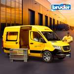 Автомобиль Bruder Mercedes службы доставки DHL с фигуркой 1:16