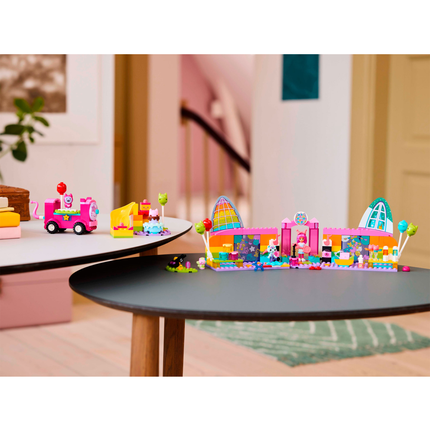 Конструктор LEGO Gabbys Dollhouse 613 дет. - фото 9