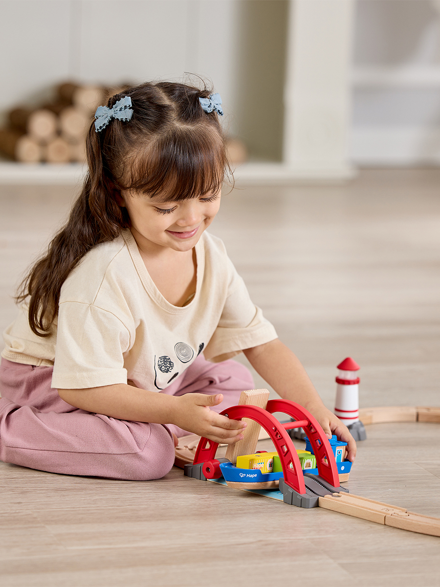 Набор железнодорожный Hape E3790_HP - фото 3