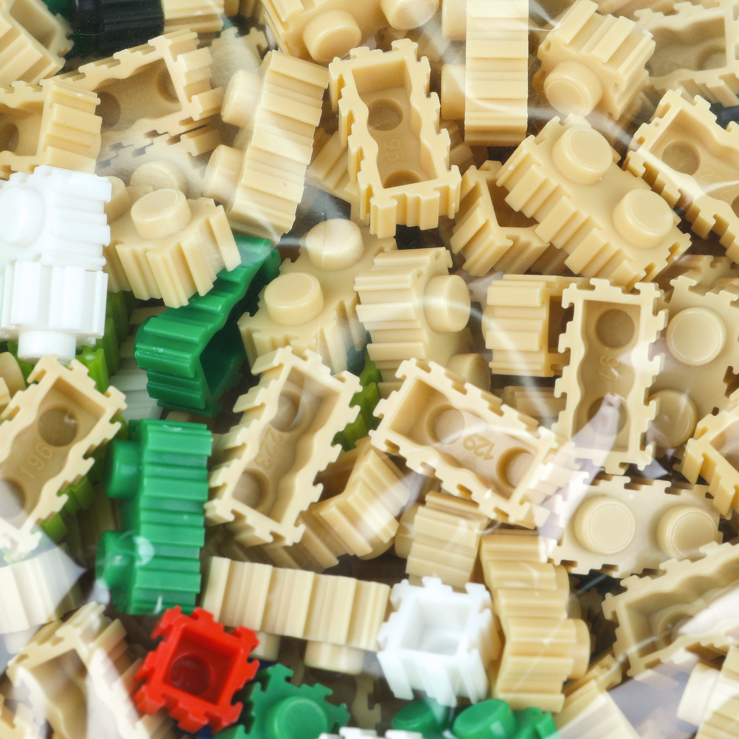 Конструктор Город мастеров Заяц Ну погоди 304 дет. - фото 3