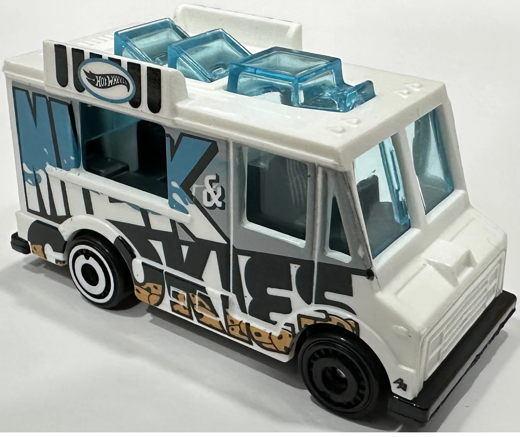 Автобус Hot Wheels Quick bite в ассортименте 1:64 04497/01551 - фото 2