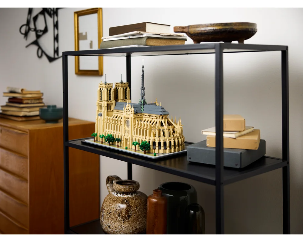 Конструктор LEGO Architecture 21061 4383 дет. - фото 13