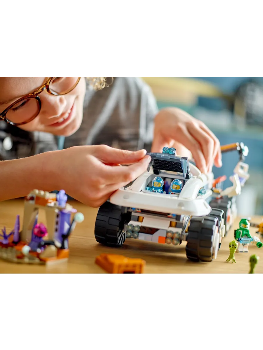 Конструктор LEGO City 758 дет. - фото 3
