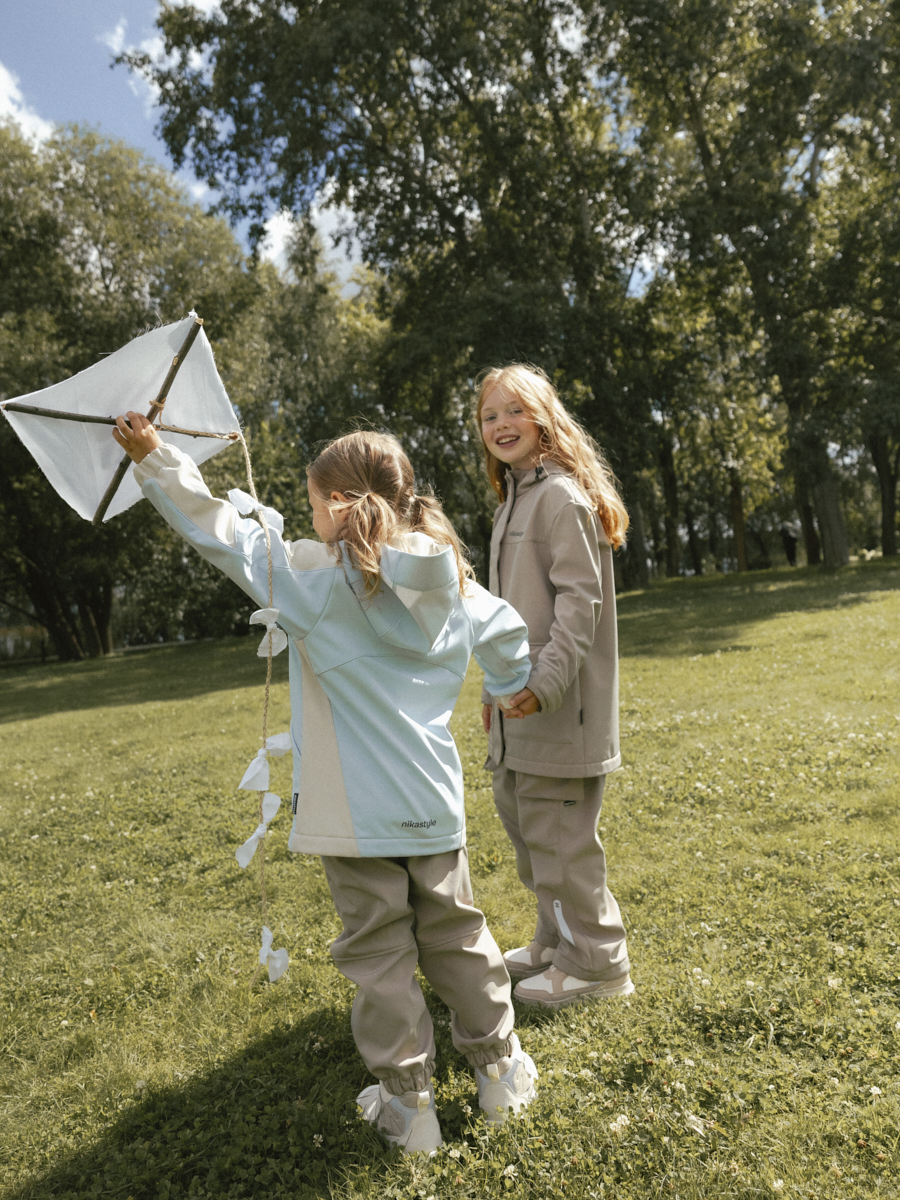 Ветровка NIKASTYLE 4л15226 небесный/кешью - фото 7