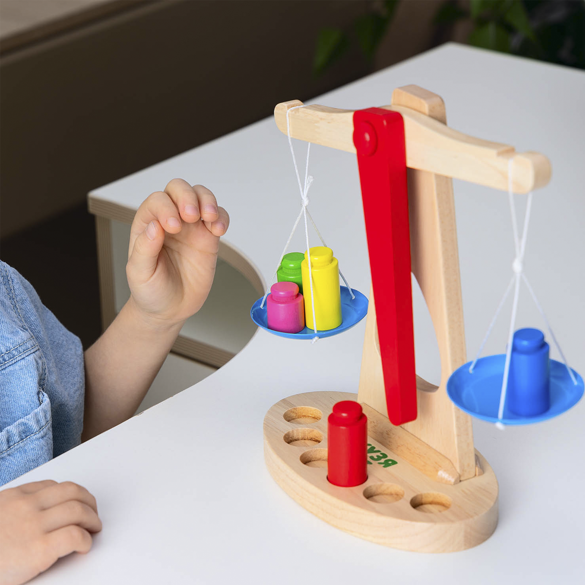 Настольная игра КУЗЯ ТУТ Весы - фото 3