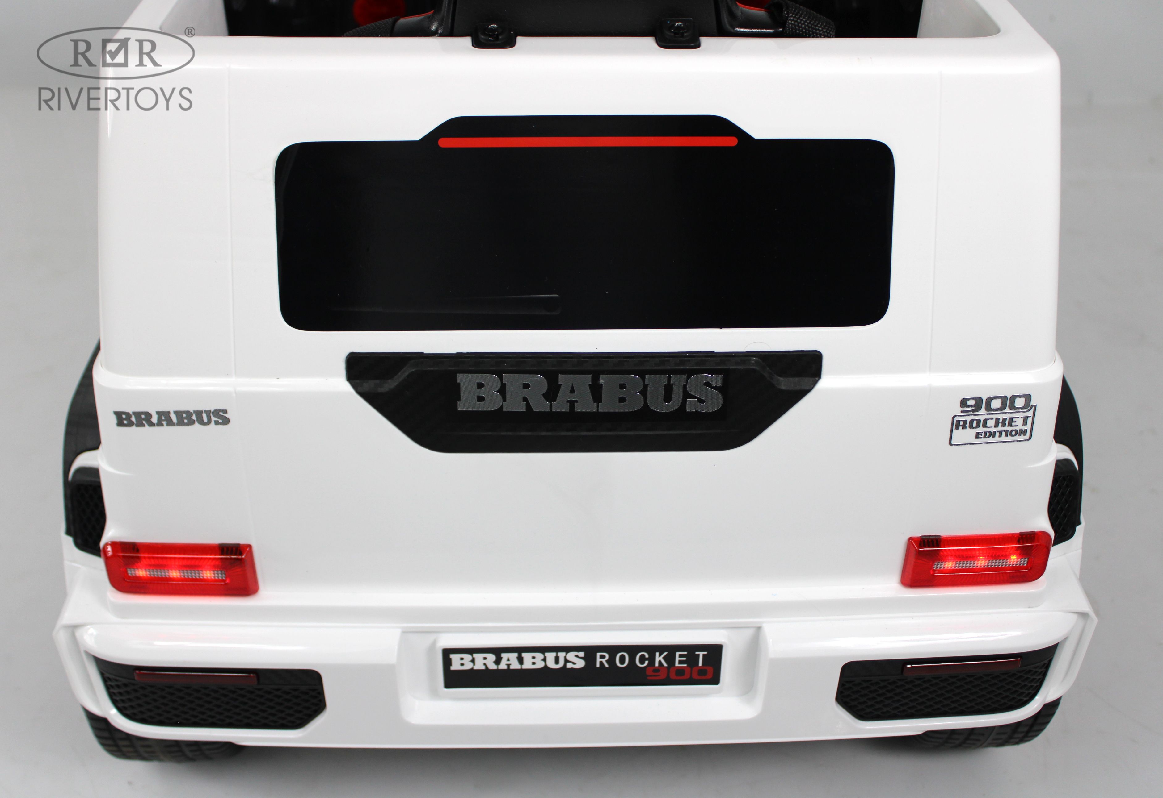Электромобиль RIVERTOYS Mercedes Z999ZZ-WHITE С пультом ДУ - фото 14