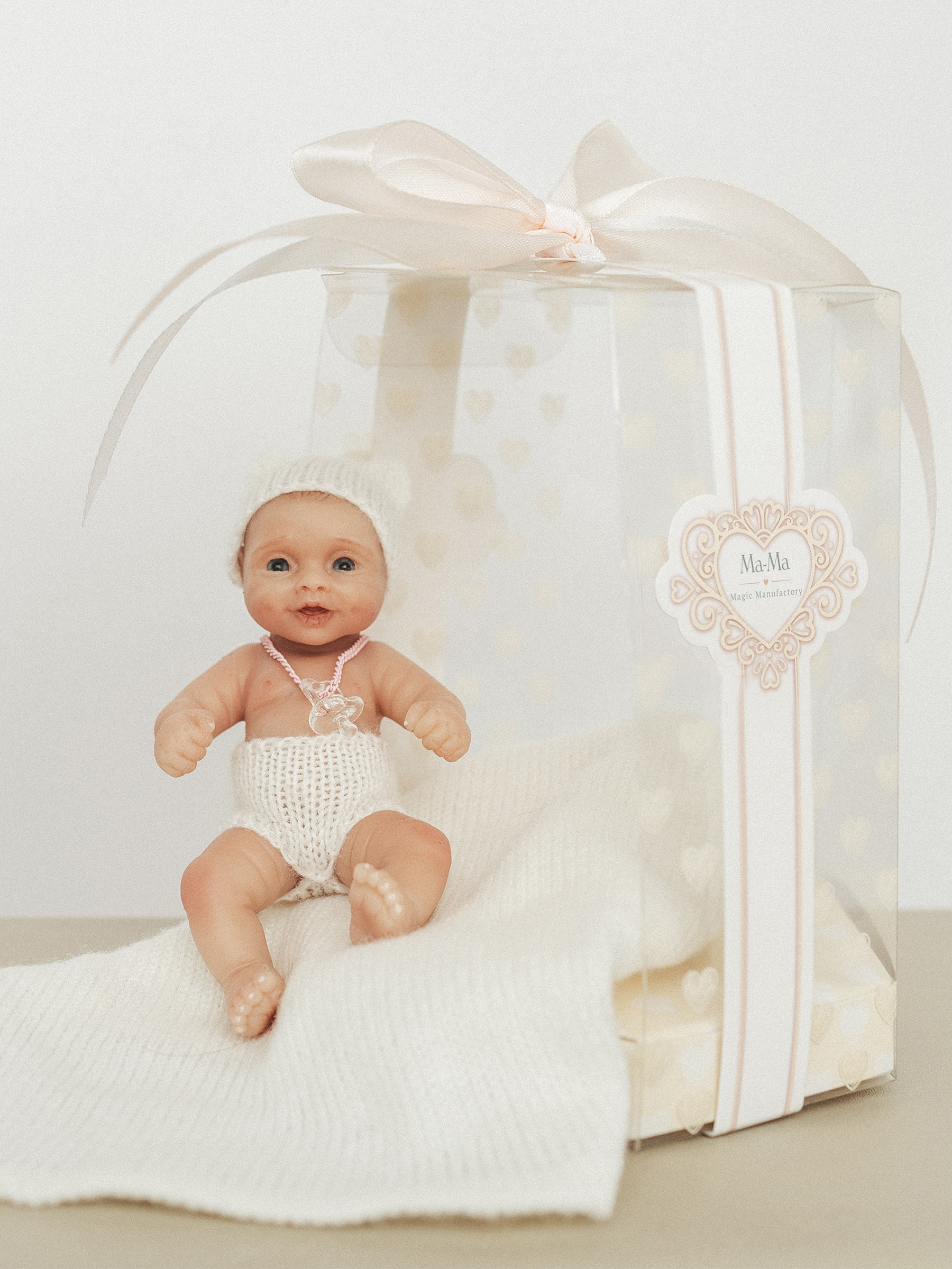 Кукла мини Magic Manufactory Magic baby Пупс Reborn белый высота 12 см 4631162180864 - фото 4