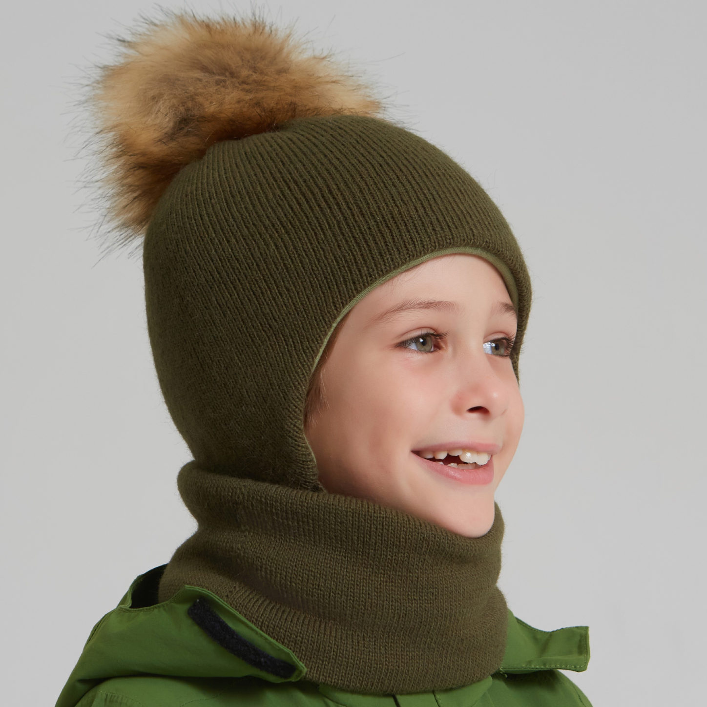 Шапка и снуд KUBRIO KU-H-111-FurPomPlain-olive - фото 5