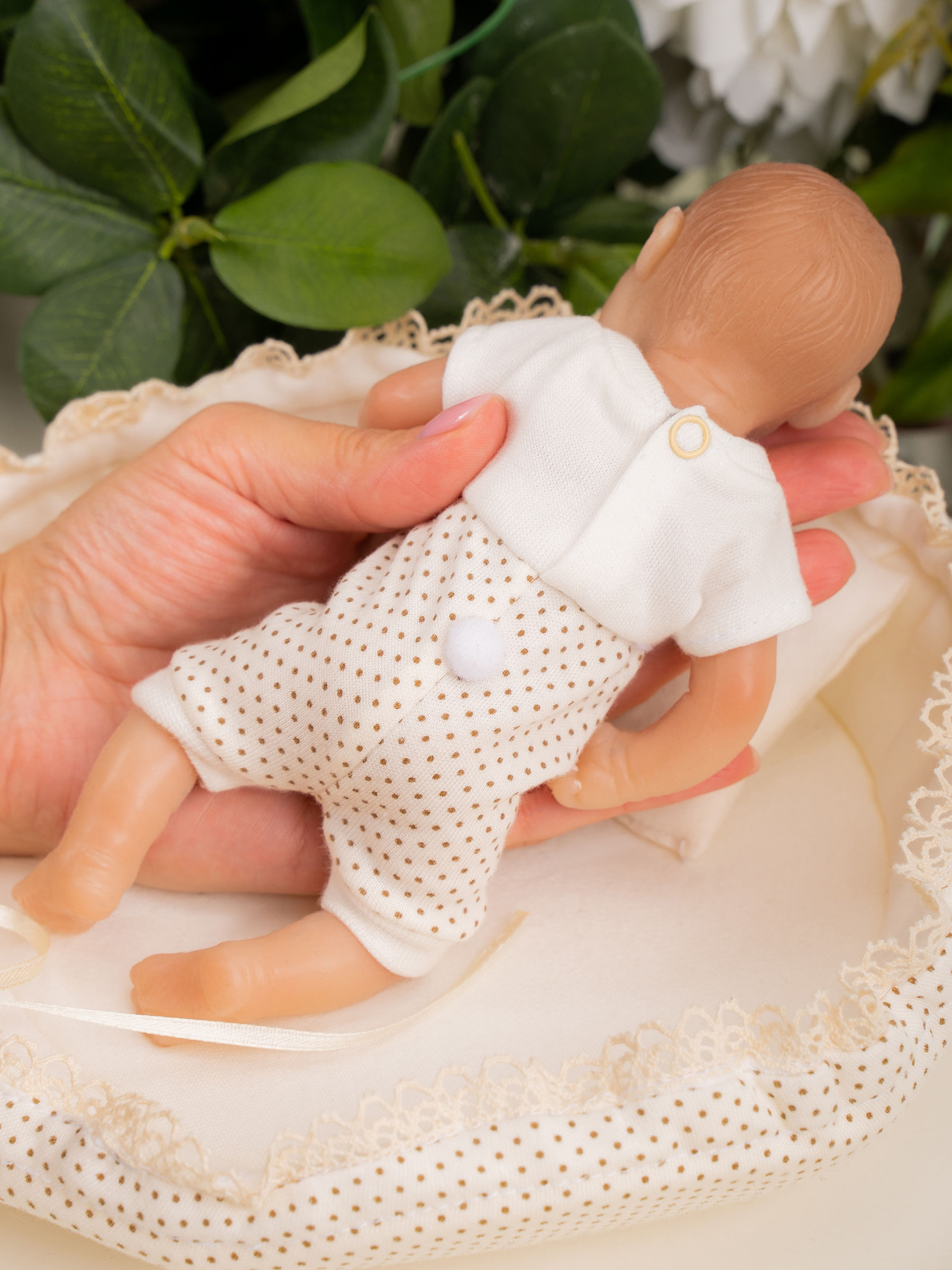 Кукла мини Magic Manufactory Magic baby Пупс реборн мальчик высота 19 см 4631162180918 - фото 25