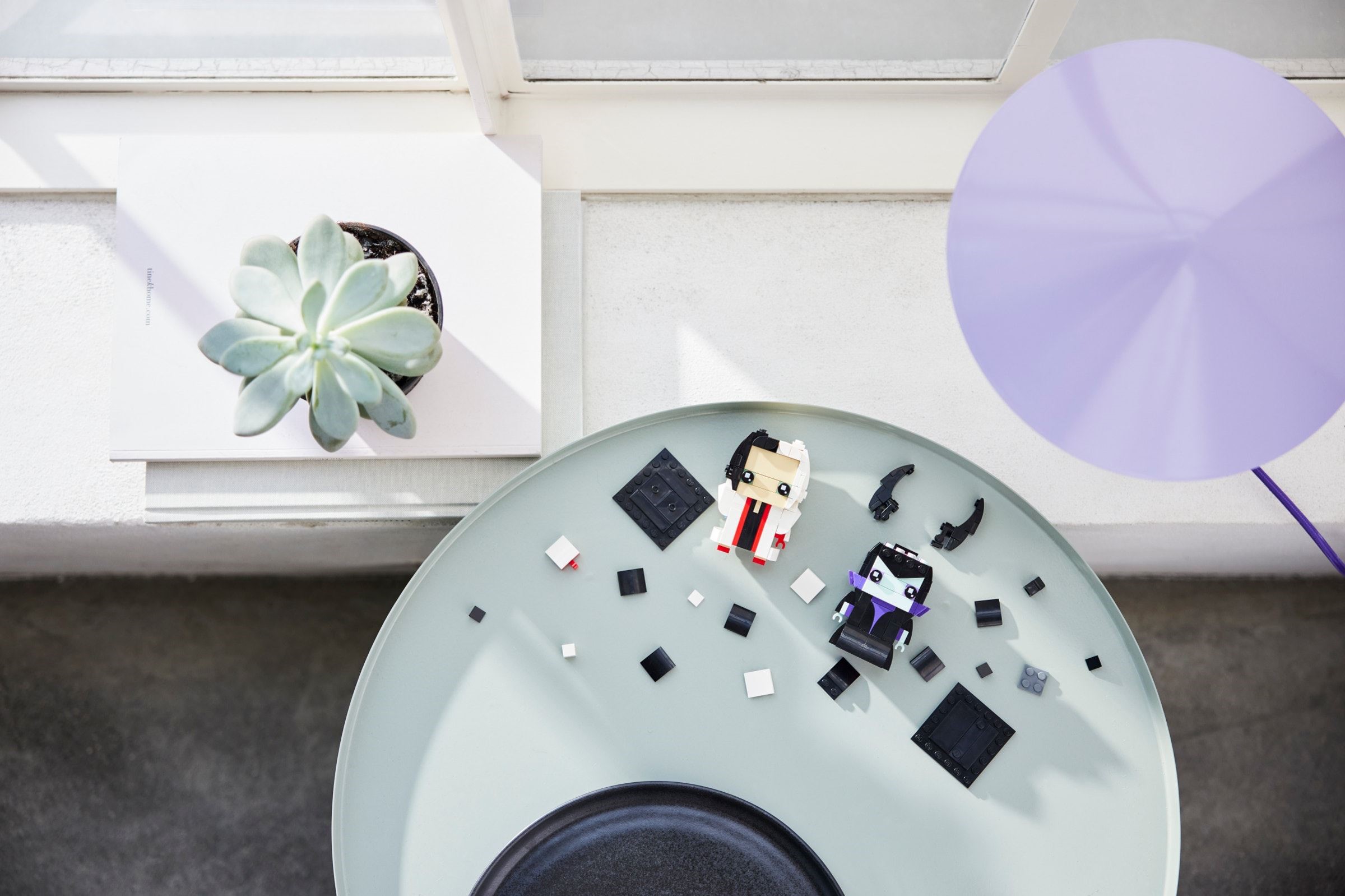 Конструктор LEGO BrickHeadz 40620 320 дет. - фото 6