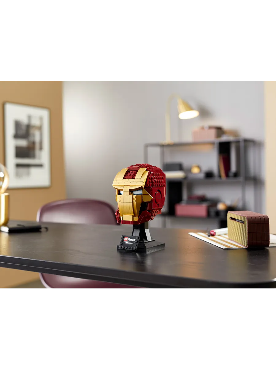 Конструктор LEGO Marvel Super Heroes Шлем Железного Человека 480 дет. - фото 10