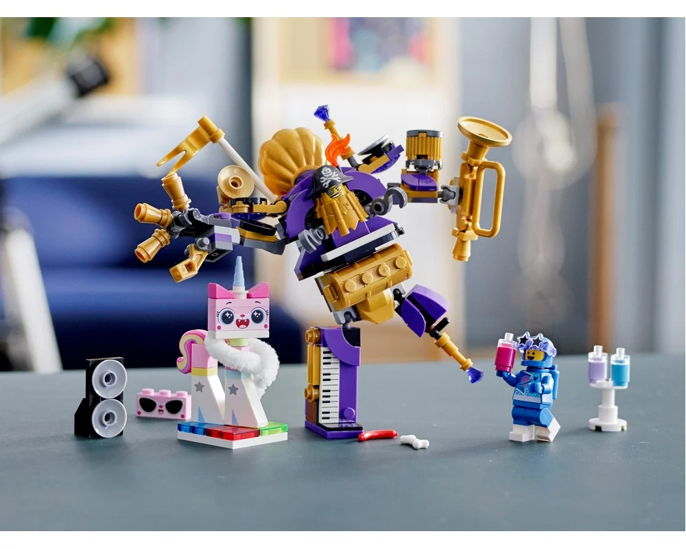 Конструктор LEGO Movie 2 70848 176 дет. - фото 10